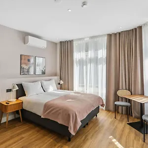 https://limehome-den-haag-nieuwstraat.thehaguehotels.net